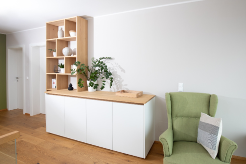 26 Wohnen und Stauraum 23